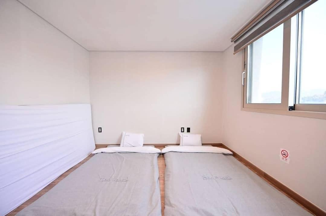 Sea Star Hostel Yeosu Extérieur photo