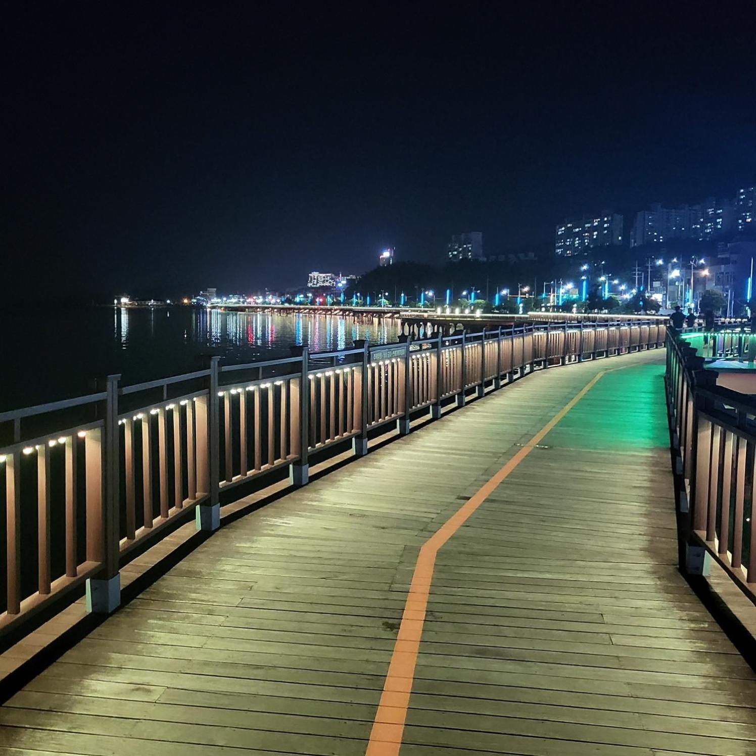 Sea Star Hostel Yeosu Extérieur photo